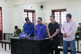 'Nổ' quen lãnh đạo lớn, chiếm đoạt hơn 2 tỷ đồng, 4 đối tượng lĩnh án