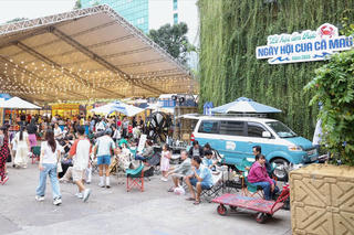 Du lịch Việt Nam tăng tốc mùa lễ hội 