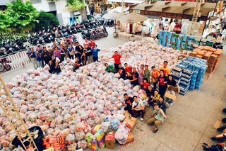 Điểm tin Showbiz 25/11: Nghệ sĩ Việt chung tay ủng hộ đồng bào miền Trung giữa mưa lũ