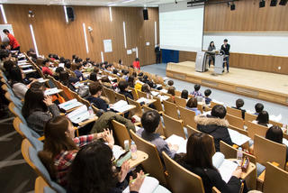 Khắc phục điểm yếu hệ thống đại học
