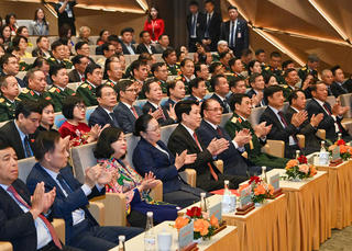 Vun đắp mối quan hệ hữu nghị vĩ đại, đoàn kết đặc biệt Việt Nam- Lào đời đời bền vững