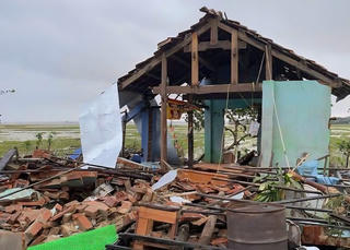 Miền Trung đang gượng dậy sau bão lũ 