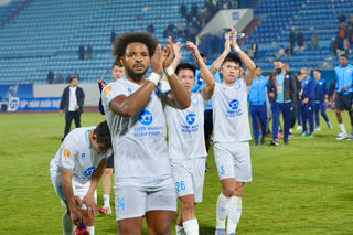 Tình thế khó khăn của Nam Định tại AFC Champions League Two 2025-2026
