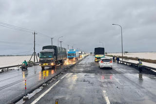 Ứng phó cơn bão số 15: Triển khai các biện pháp phòng ngừa từ sớm, từ xa 