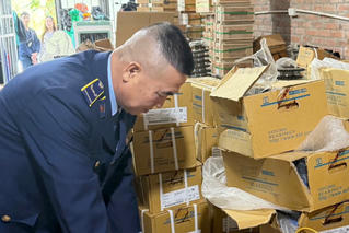 Chống buôn lậu, hàng giả và gian lận thương mại là nhiệm vụ chính trị quan trọng