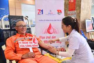 Công ty Điện lực Huế hưởng ứng Tuần lễ hồng EVN lần thứ XI năm 2025