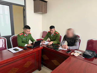 Hải Phòng: Đối tượng trộm nhiều điện thoại của công nhân đến Công an đầu thú