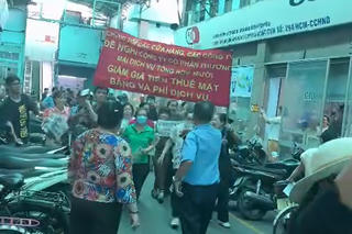 Diễn biến vụ chợ thuốc TP HCM tăng giá thuê mặt bằng gấp 2 - 3 lần: Khách vừa phải trả tiền 'chuyển nhượng quyền thuê', vừa phải trả tiền thuê mỗi tháng