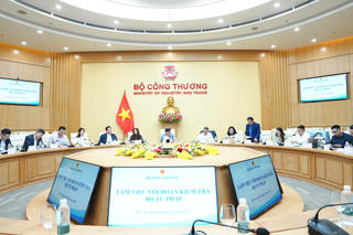 Đoàn kiểm tra liên ngành về công tác văn bản làm việc tại Bộ Công Thương 
