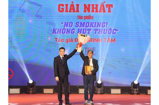 Tưng bừng lễ trao giải cuộc thi sáng tác bài hát về phòng, chống tác hại của thuốc lá