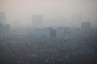 Gần 2 triệu người mắc bệnh về hô hấp do ô nhiễm không khí ở Indonesia