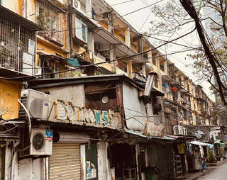 Đề xuất hợp lý giải quyết vấn đề chung cư cũ
