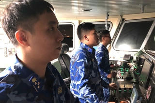 Tìm kiếm thuyền viên mất tích trên tàu cá bị chìm ở vùng biển Hà Tĩnh