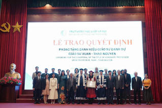 Trường Đại học Luật Hà Nội phong tặng danh hiệu Giáo sư Danh dự