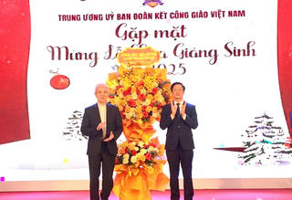 Trong những thành tựu chung của Hải Phòng có đóng góp của đồng nào Công giáo