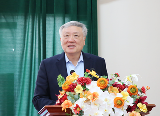 Phó Thủ tướng Thường trực Chính phủ Nguyễn Hòa Bình tiếp xúc cử tri tỉnh Bắc Ninh
