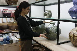 Giải pháp nào  bảo tồn và phát triển làng nghề gắn với du lịch, chuyển đổi số?