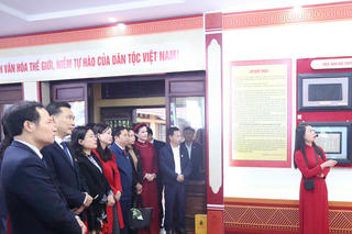 Hà Tĩnh: Trưng bày "Đại thi hào Nguyễn Du - Ngàn năm nhớ mãi"