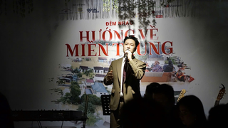 'Hoàng tử tình ca' Lê Hiếu và đêm nhạc của những tấm lòng: Khi người Sài Gòn 'thương' về miền Trung