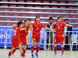 Futsal nữ Việt Nam lần đầu vô địch SEA Games