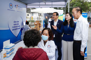 Chung tay vì người nghèo - Không để ai bị bỏ lại phía sau