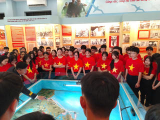 Lữ đoàn Đặc công 126 bồi đắp truyền thống yêu nước cho thế hệ trẻ