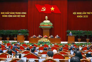 Thông cáo báo chí ngày làm việc thứ nhất Hội nghị Trung ương 15, khóa XIII