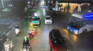 CSGT mở đường đưa sản phụ đau ruột thừa đi cấp cứu kịp thời