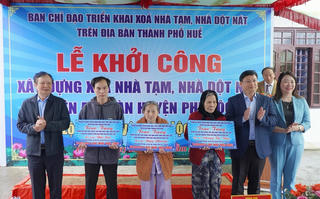 Xóa nhà tạm, nhà dột nát - giải pháp để giảm nghèo bền vững