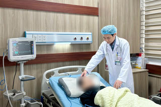 Co giật do sán não suýt nhầm lẫn với u não