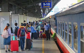 Bản tin tổng hợp 25/12: Ngành Đường sắt chạy thêm 11 chuyến tàu Khu đoạn phía Nam phục vụ hành khách đón Tết