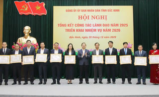 Đảng ủy UBND tỉnh Bắc Ninh phát huy vai trò hạt nhân chính trị trong các cơ quan hành chính, đơn vị sự nghiệp