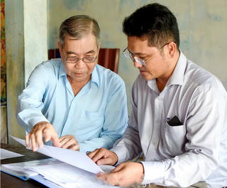 Trợ giúp pháp lý ở Cà Mau: Pháp luật trở thành điểm tựa vững chắc cho người cao tuổi và nhóm yếu thế