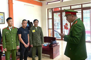 Khởi tố bị can đổ trái phép hơn 360 tấn chất thải rắn, gây ô nhiễm môi trường tại Lào Cai