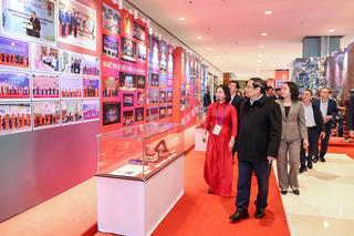 Thủ tướng kiểm tra công tác chuẩn bị Đại hội Thi đua yêu nước lần thứ XI