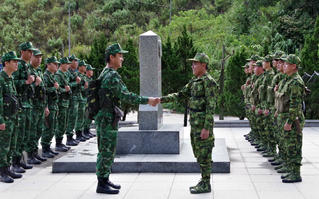 Đảng bộ BĐBP Hà Tĩnh - Đưa nghị quyết vào cuộc sống (Bài cuối): Giữ vững biên cương, thắt chặt tình hữu nghị Việt Nam - Lào