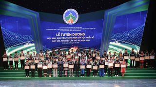 Lễ Tuyên dương học sinh, sinh viên, thanh niên DTTS xuất sắc năm 2025 – những hạt giống cho tương lai đất nước