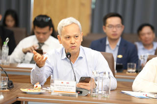 Việt Nam - điểm ổn định hiếm hoi trong bức tranh kinh tế toàn cầu