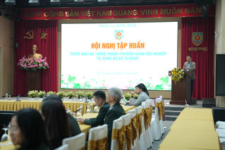 Tập huấn triển khai Hệ thống thông tin điều hành tác nghiệp tại Đảng bộ Bộ Tư pháp