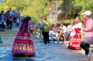 Cùng du lịch Việt Nam vui Tết Dương lịch an toàn, trọn vẹn