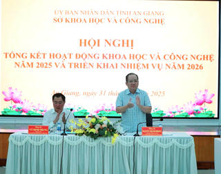 An Giang: Khoa học, công nghệ và chuyển đổi số là động lực tăng trưởng '2 con số' An Giang: Khoa học, công nghệ và chuyển đổi số là động lực tăng trưởng '2 con số'