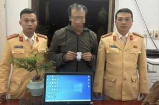 Phát hiện người đàn ông dương tính với ma túy điều khiển ô tô đầu kéo