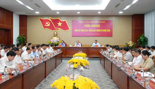 Cà Mau: Tạo nền tảng vững chắc, quyết tâm tăng trưởng hai con số 