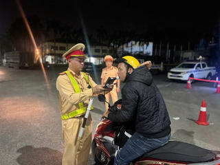 Hải Phòng xử lý hơn 1.300 trường hợp vi phạm giao thông dịp Tết Dương lịch
