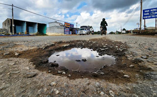 Đà Nẵng: QL14B thi công chậm tiến độ, tiềm ẩn nguy cơ xảy ra tai nạn giao thông