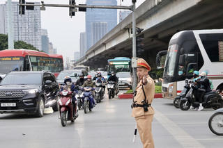 CSGT Hà Nội ra quân diễn tập bảo vệ Đại hội XIV của Đảng