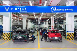Dịch vụ chạm đỉnh, chi phí chạm đáy, hậu mãi của VinFast khiến người dùng yên tâm chuyển đổi xanh