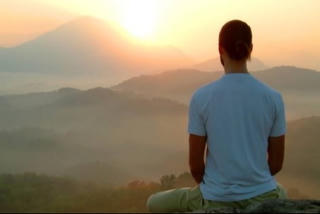 Thiền là rải tình thương đến từng bộ phận cơ thể mình...