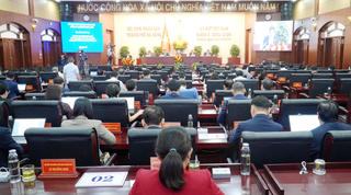 Đà Nẵng bác bỏ thông tin tạm dừng trợ cấp xã hội, vẫn chi trả đầy đủ theo quy định mới