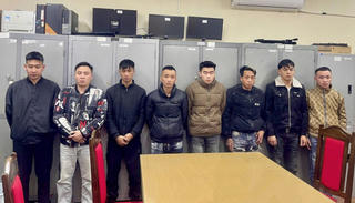 Triệt phá đường dây mua bán người dưới 16 tuổi núp bóng massage, karaoke